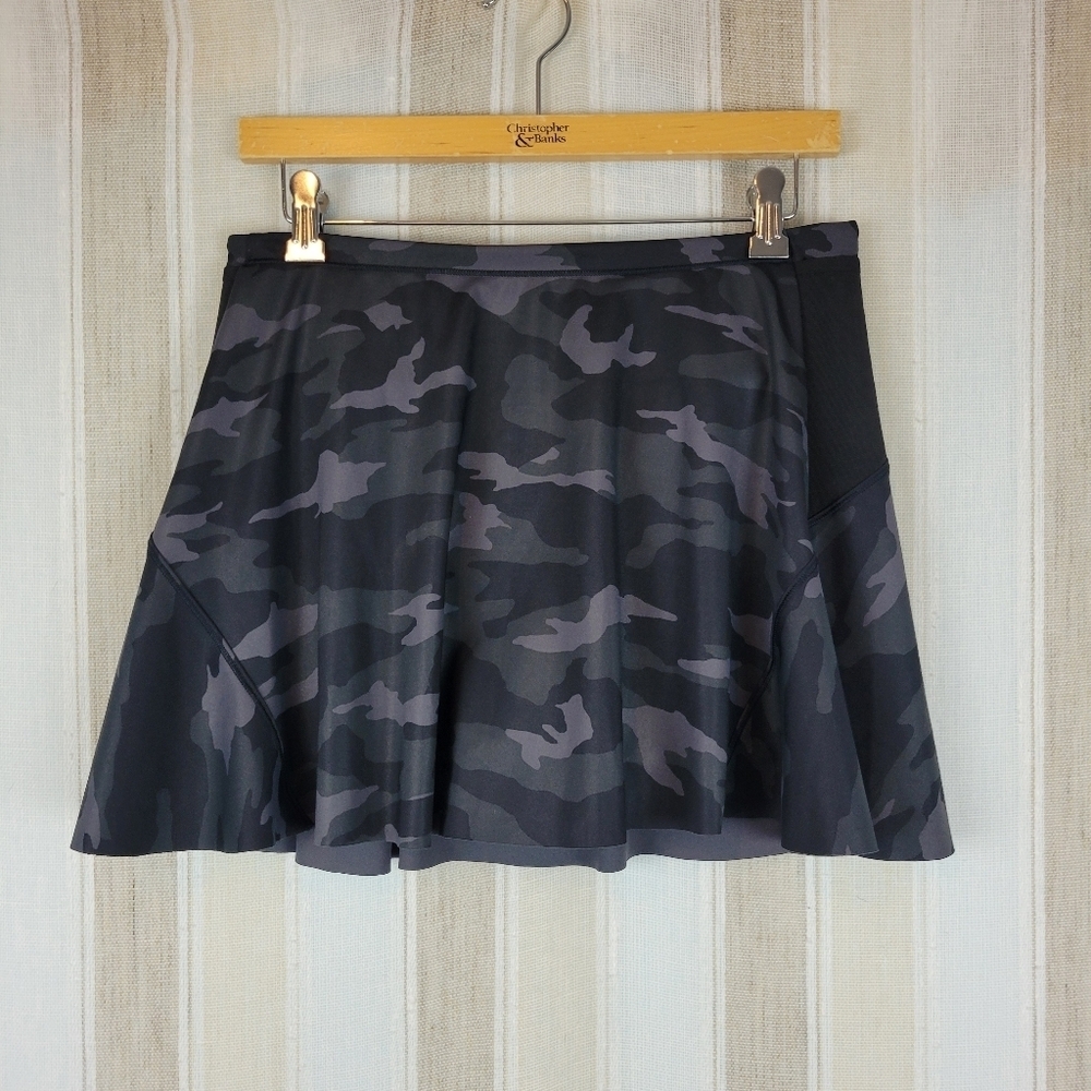 Athleta Match Point Skort Mini Skirt Camo Gray Black Size Small - Picture 3 of 13